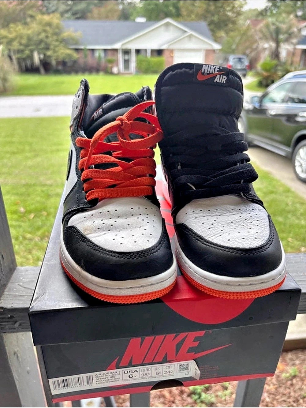 Nike Air Jordan 1 Retro High OG High Top Sneakers White, Orange & Black Girls 6Y
